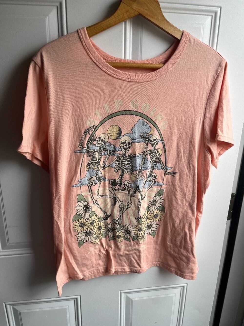 Zoe + Liv Skeleton Graphic Tee XXL